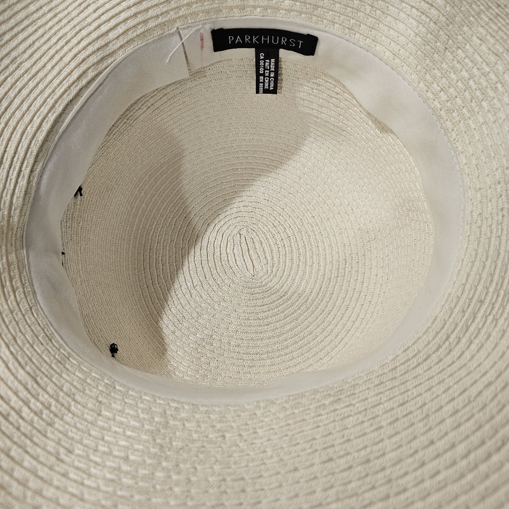 Sun Hat - Picture 4 of 5